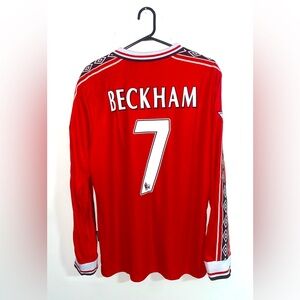 Manchester United 1998/99 Home Jersey (Retro)